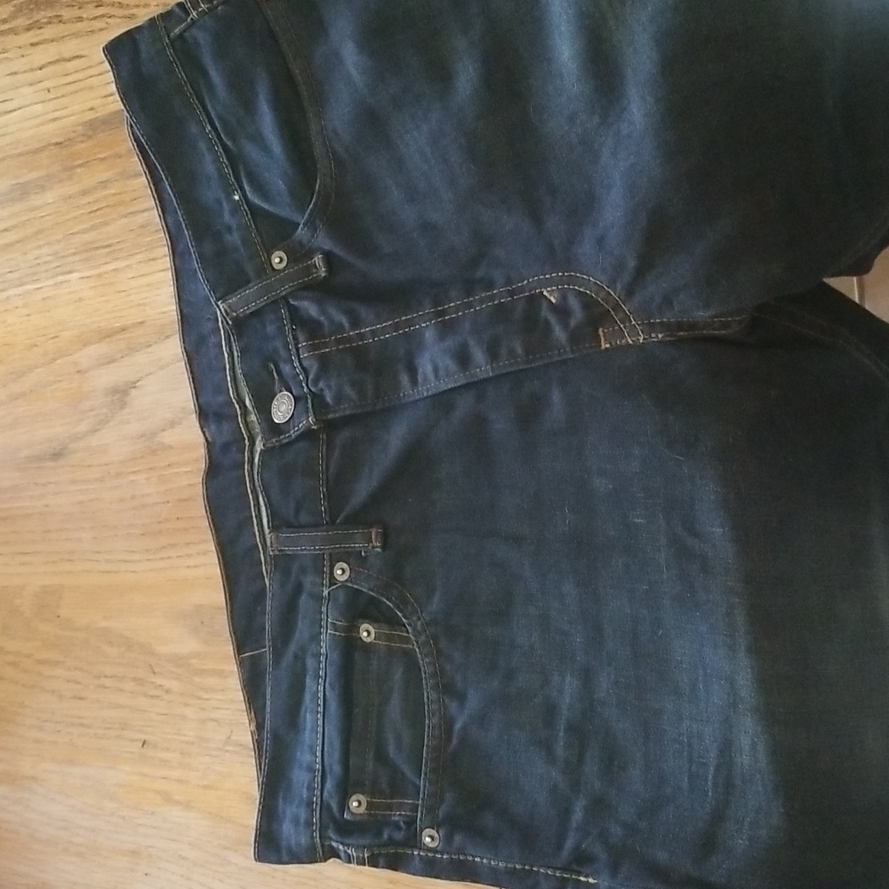 Levis 511 jeans, dark wash. Size: W36 L32